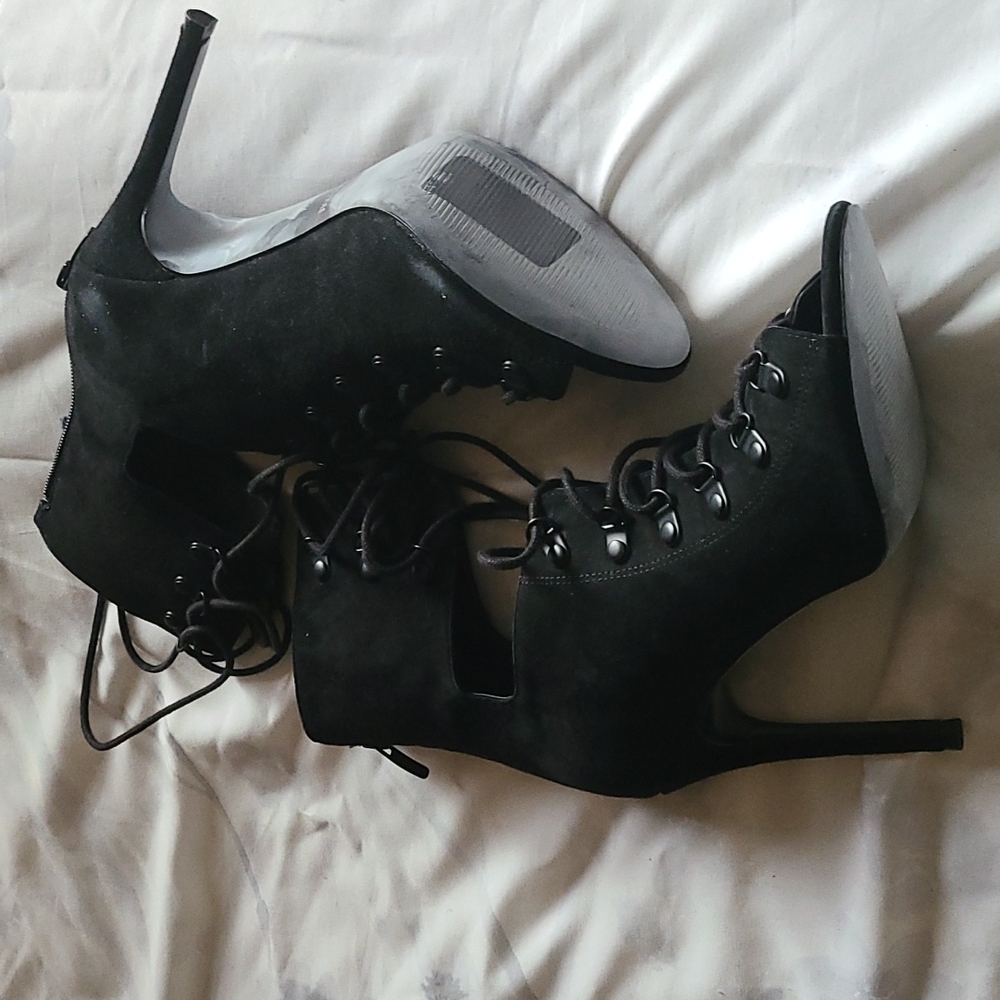 KENDALL +KYLIE 8.5 M